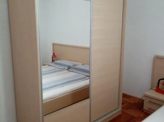 Udobna Soba Za Dvoje