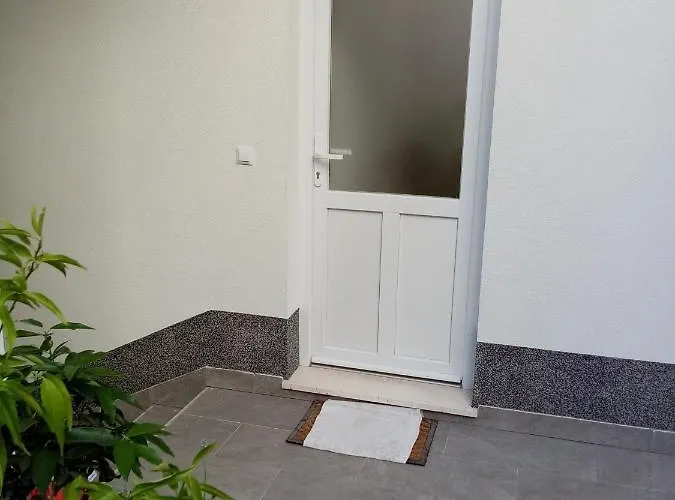 Udobna Soba Za Dvoje Guest house 3*