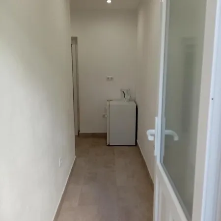 ゲストハウス Udobna Soba Za Dvoje フヴァル